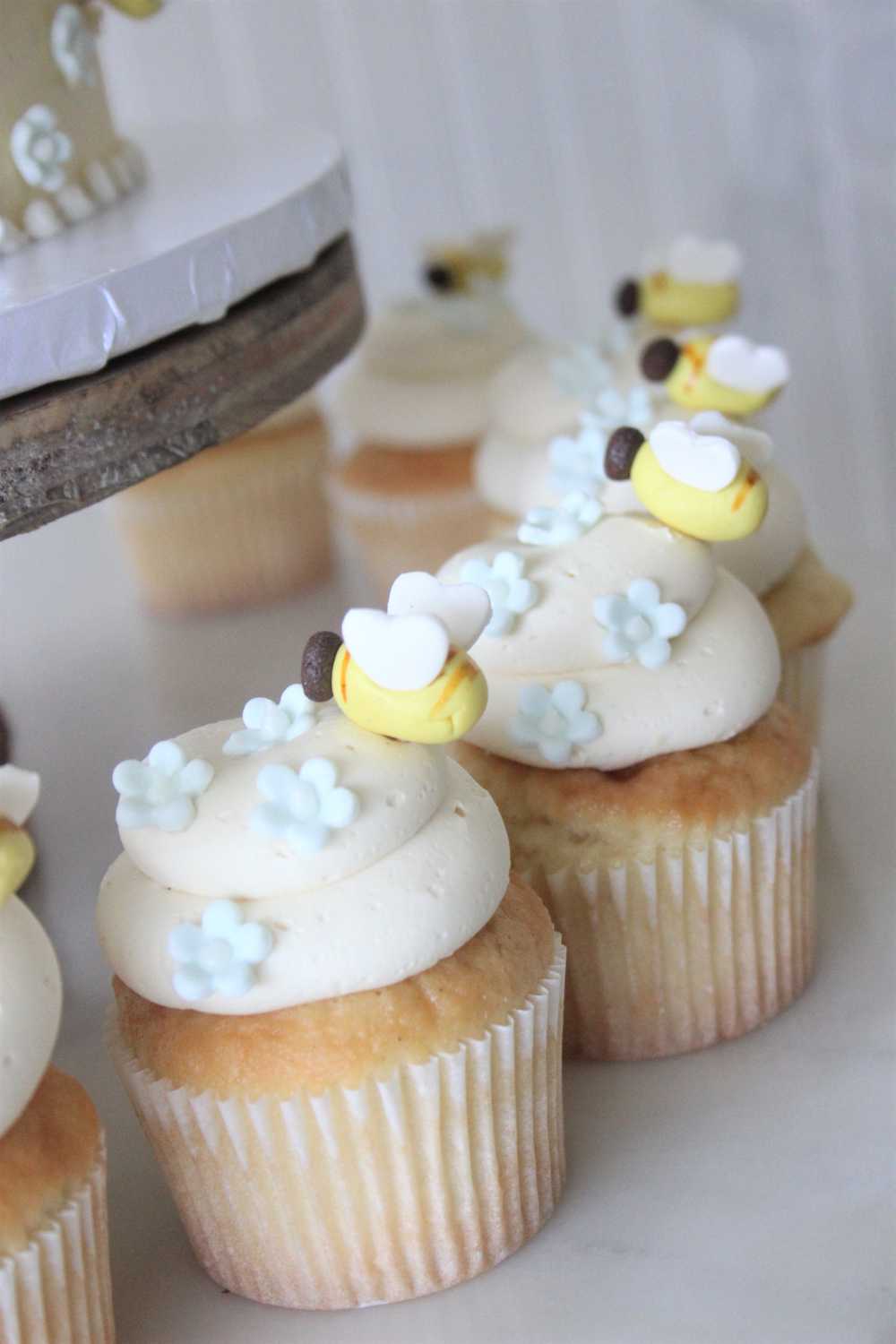 Honey Bee baby shower birthday cupcakes cake best cute fresno 