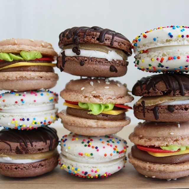 French Macarons Hamburger Confetti