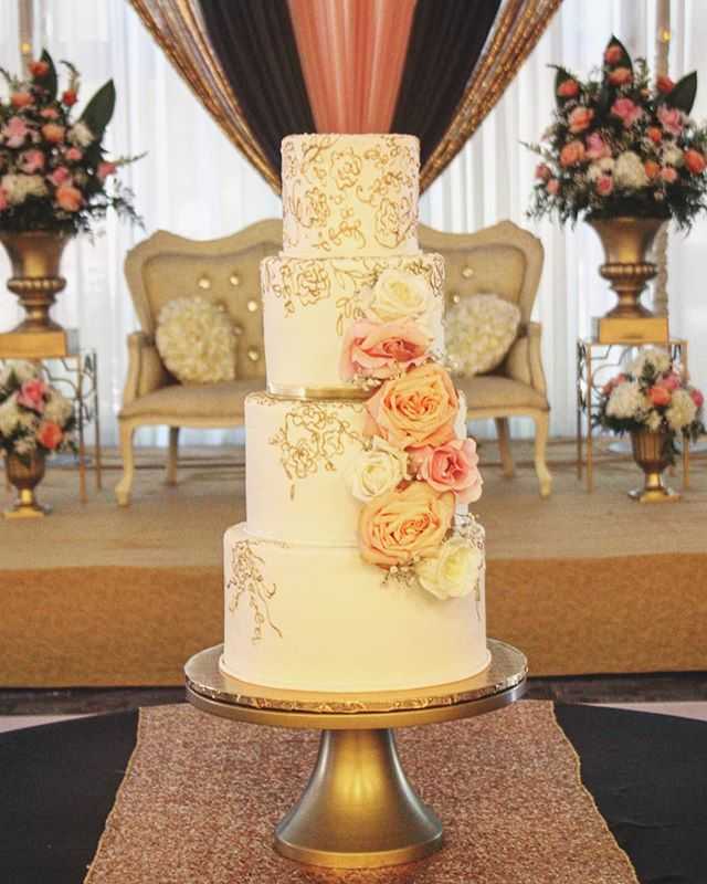 Gold Chantilly Lace Wedding Cake