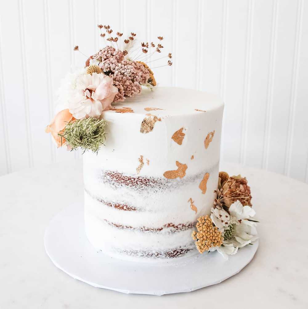 Naked buttercream Wedding Cake flowers vintage