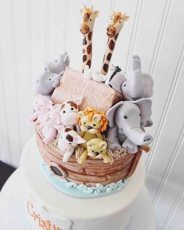 noahs ark animal cake