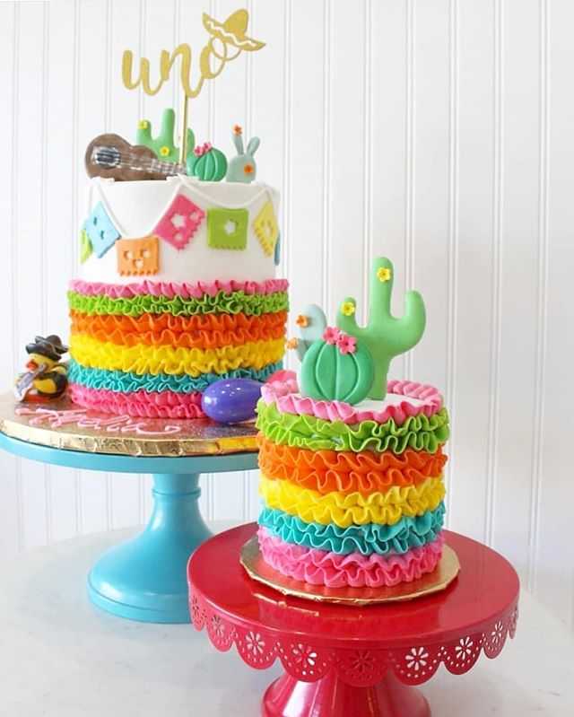 Pinata Fiesta Forst Birthday Cake Smash Cactus