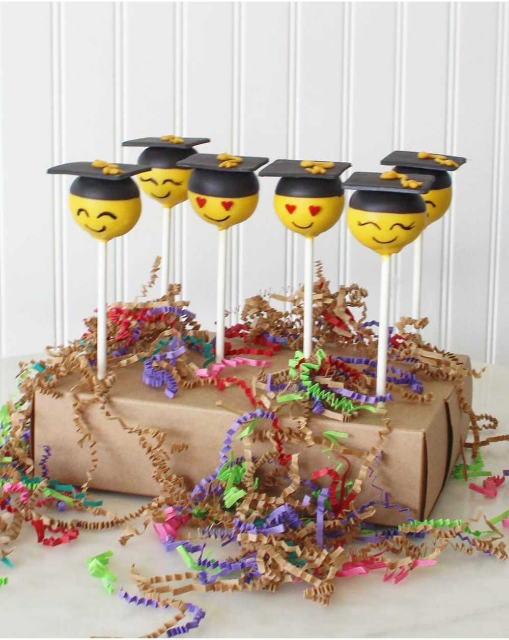 Emoji Graduate Cake Pops 